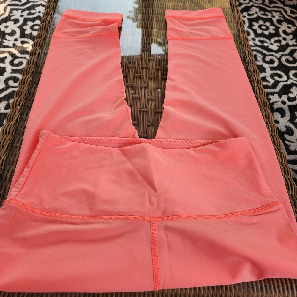 Victoria Secrets leggings in orange size medium - Picture 2 of 3